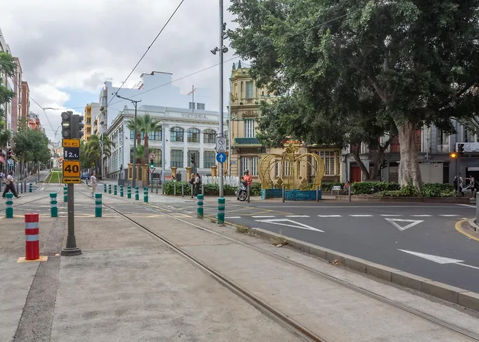 En El Centro Con Bano